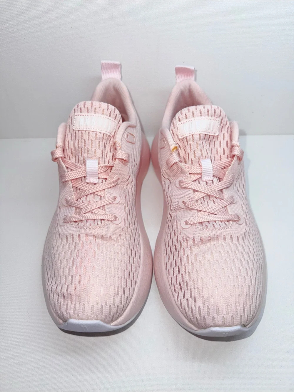 NOBULL JOURNEY  Women's Lightweight Pink Trainer